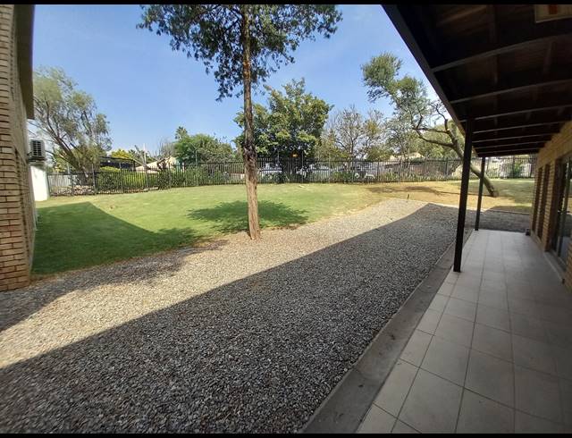 229M² OFFICE TO LET IN HURLINGHAM